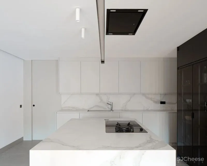 西班牙极简住宅,灯带设计,太高级了!