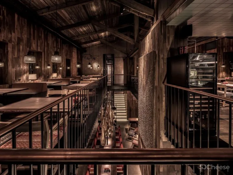 两个国外特色主题餐厅设计:风情不俗