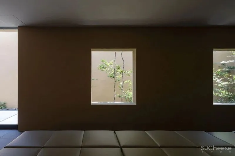新作 三种空间,三种庭院 Sky Cave诊所和住宅 IKAWAYA Architects
