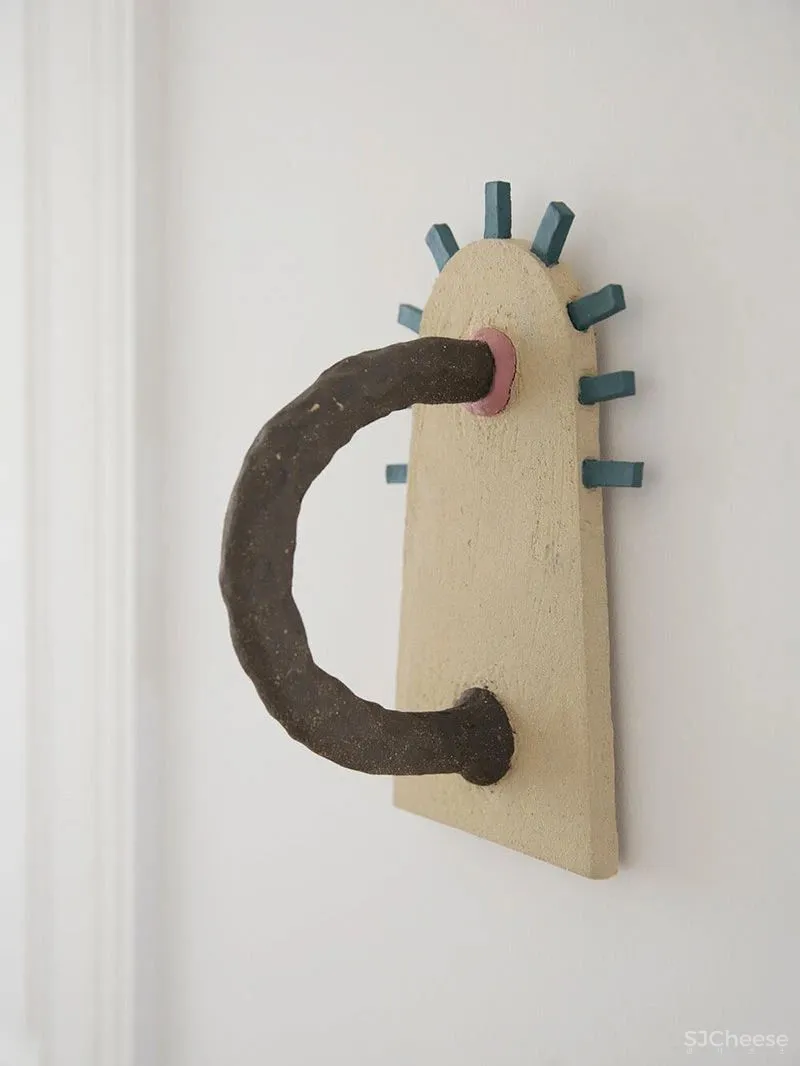 85㎡ 精致公寓,用雕塑做装饰太有腔调了!