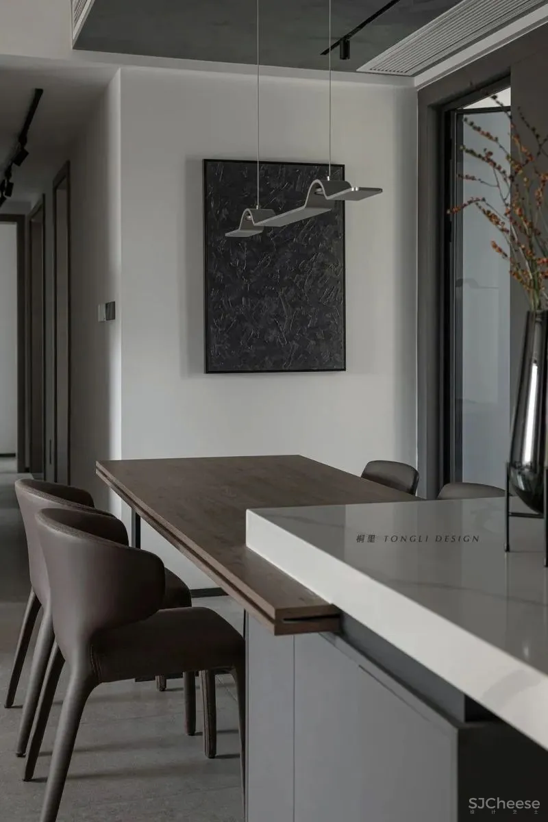 简约黑白灰,LDK一体化设计,含小花园的轻工业之家 桐里空间设计