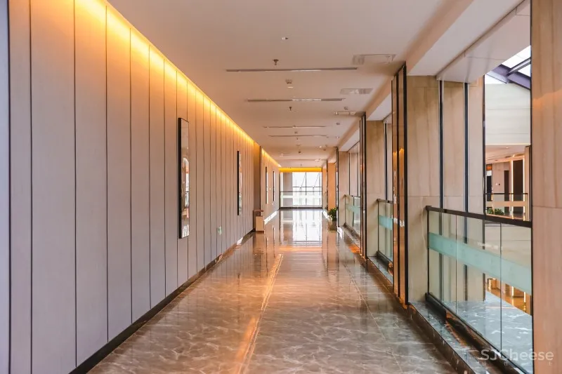 朗生案例 |「山东·兰园酒店」在园林生态里,沐浴暖阳、漫步云端