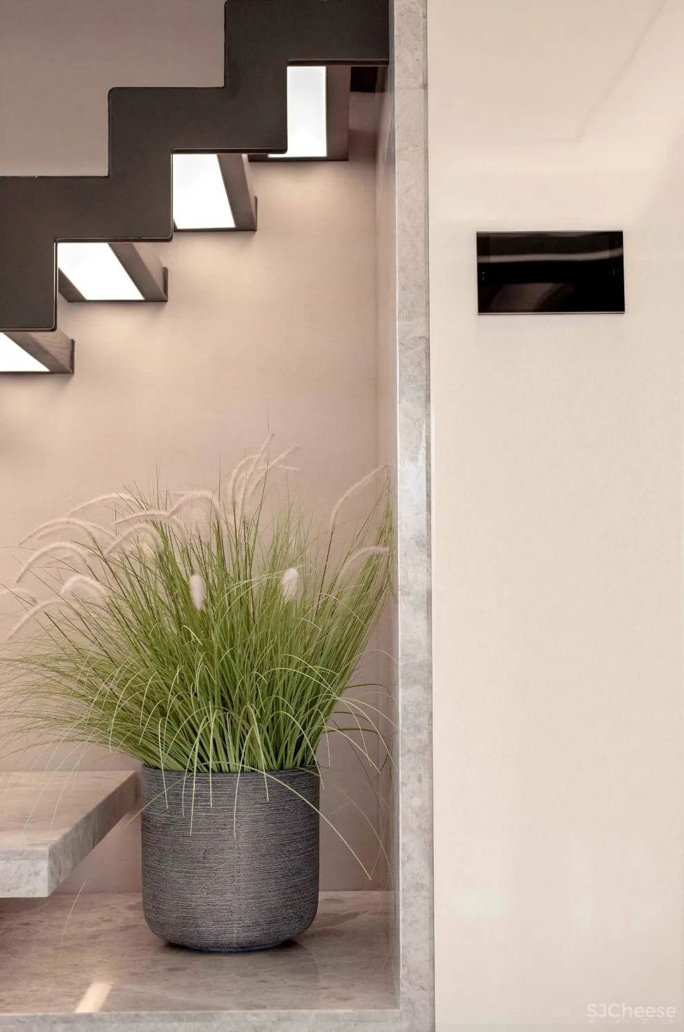 深圳最高全复式住宅楼,4个样板房公开,还有二手豪车店拿下吉尼斯记录!