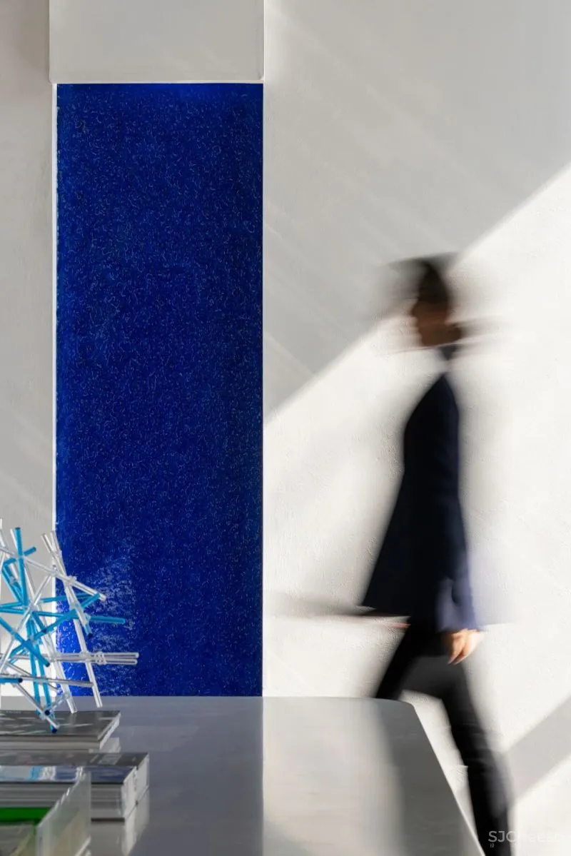 如聿设计:一抹灰蓝色,演绎优雅的高级旋律!