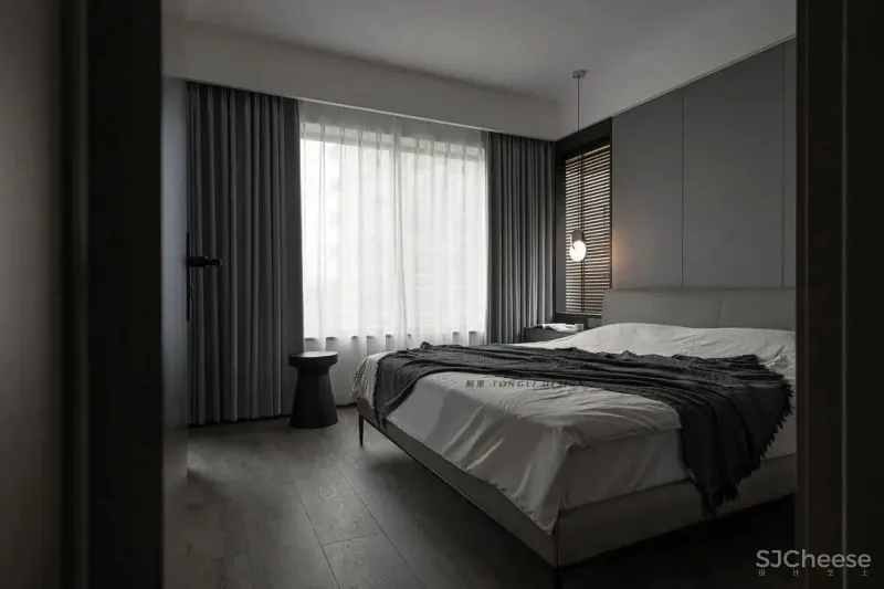 简约黑白灰,LDK一体化设计,含小花园的轻工业之家 桐里空间设计