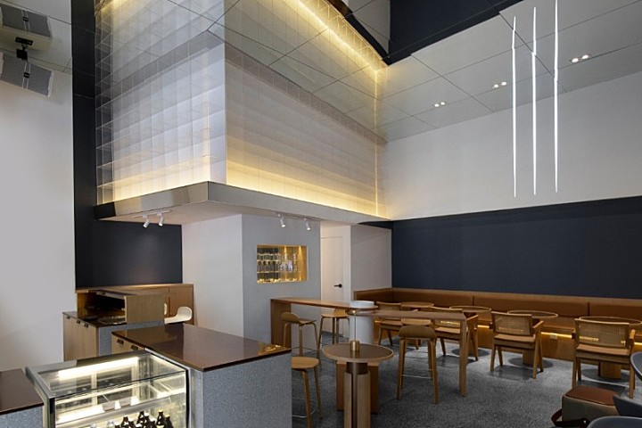 故事空间新作 | 城市狩猎者BLUE WOLF