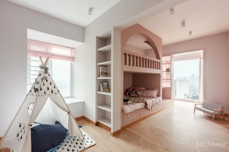 如何把宋朝装进家？136㎡两室“碰瓷”《清平乐》配色，胭脂红、浅棕黄，让人1秒穿越