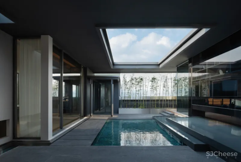 屋顶上的庭院，天空下的小雅 大相设计