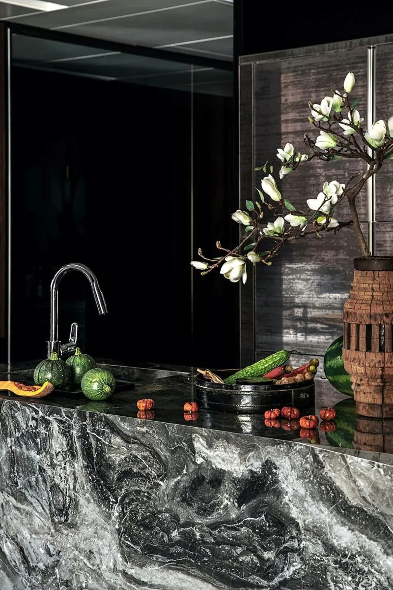 G ART 集艾 410㎡ 野奢大平层,自带空中泳池,坐拥一座山!