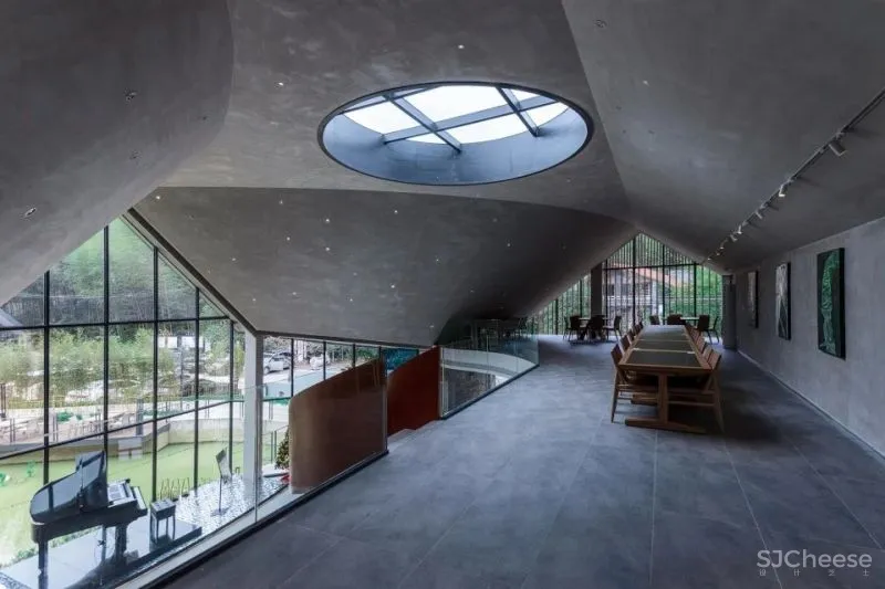 南昆秘境艺术餐厅，惠州