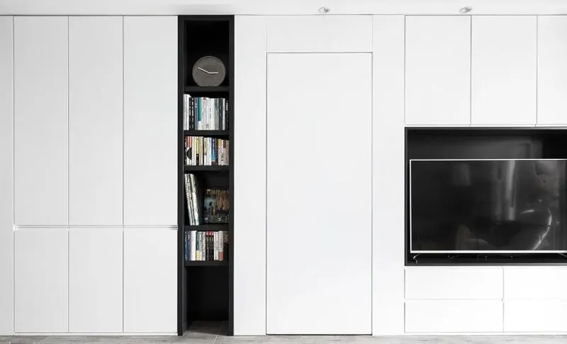 电视墙已经OUT了，现在都这么放电视！