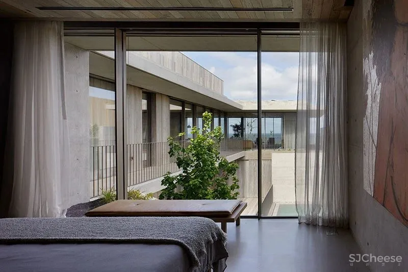 质朴自然的实用主义 Rachcoff Vella新作