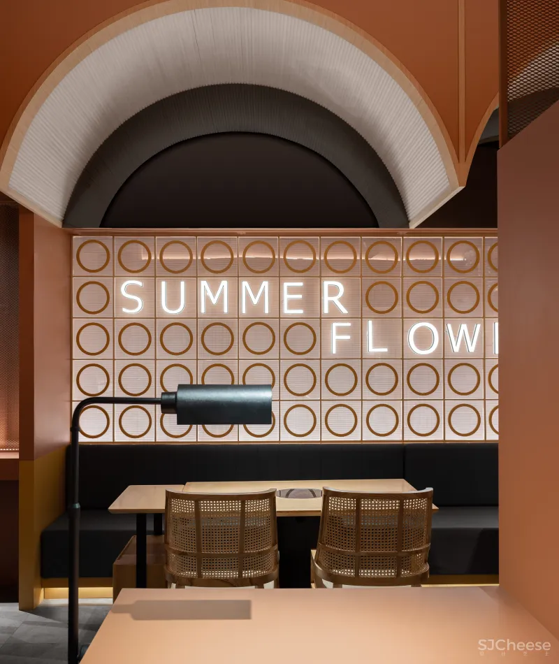 这一年 毛继军 生活需要的是真实,而不是在产品里被喂食