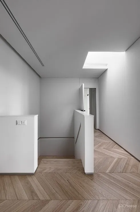 超好采光,复式公寓