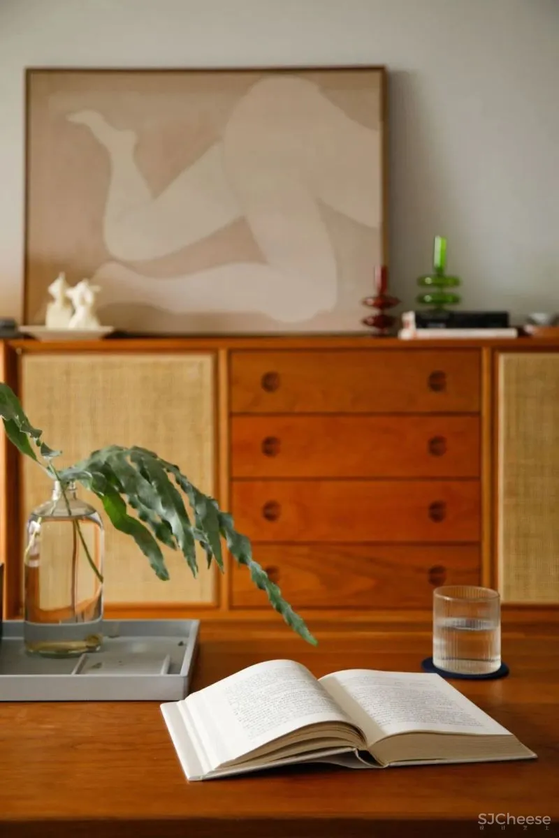 99㎡舒适两人居，舍弃一间房，Get衣帽间 独立工作区！