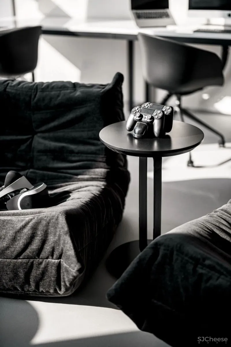 多元形式下的思维碰撞 ArtHouse 「星作」