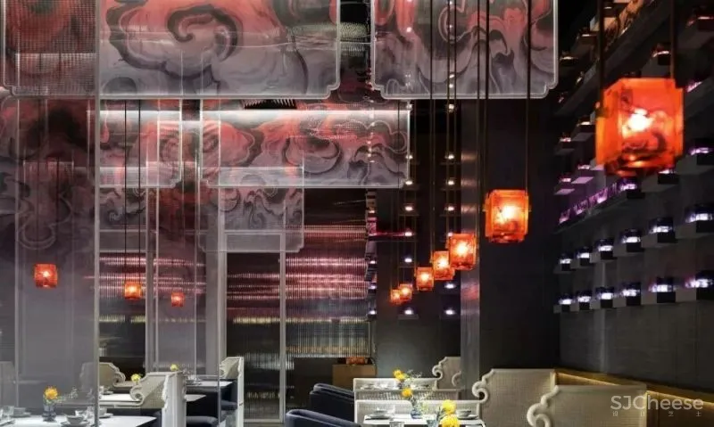 取其色彩变换之妙,麻六记国贸首店