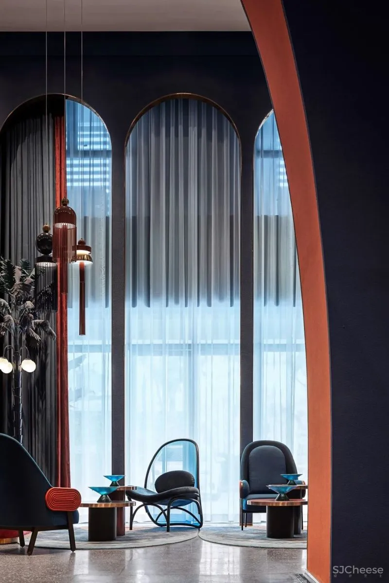 2021年的设计师如果没有点创意,都不好意思设计售楼处了!!!