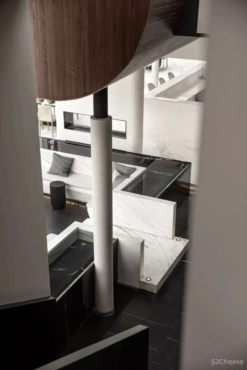 长江边上的艺术酒店 以游轮为主题的乐享空间