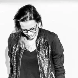 Interno Iza Gajewska新作｜现代主义家庭美感