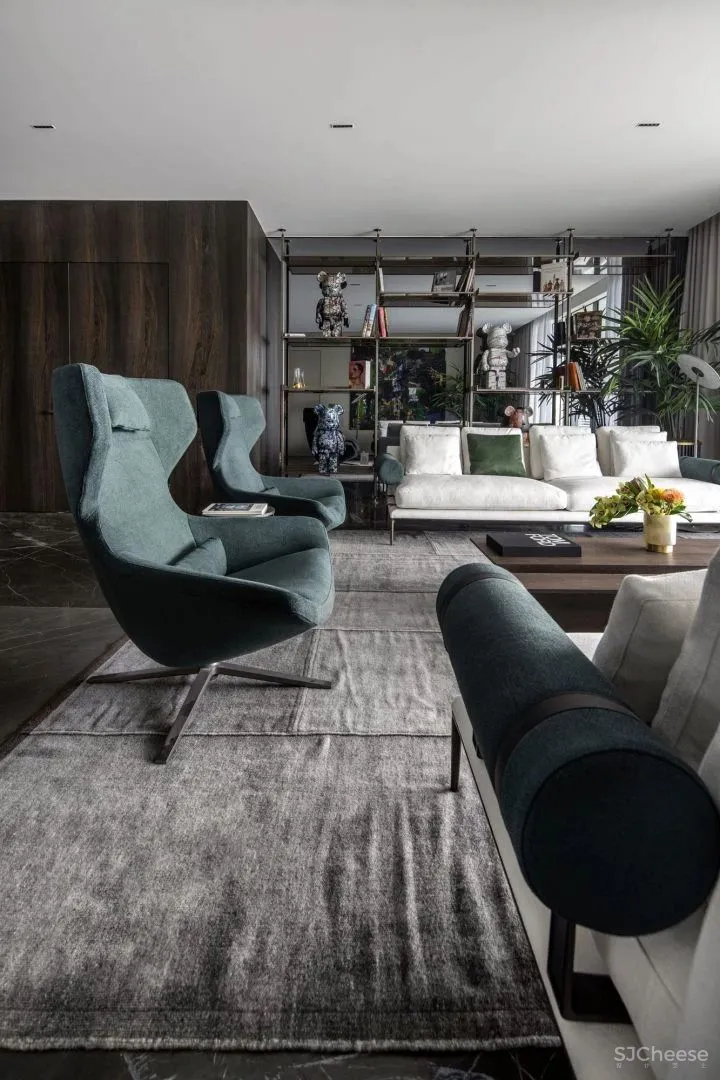 290㎡双层豪宅,大理石与黄铜的碰撞,轻奢又复古!