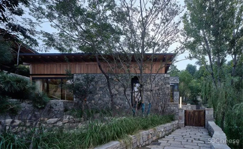 新作 十二个宅基地的新生：泰安东西门村活化更新 孟凡浩 gad · line studio