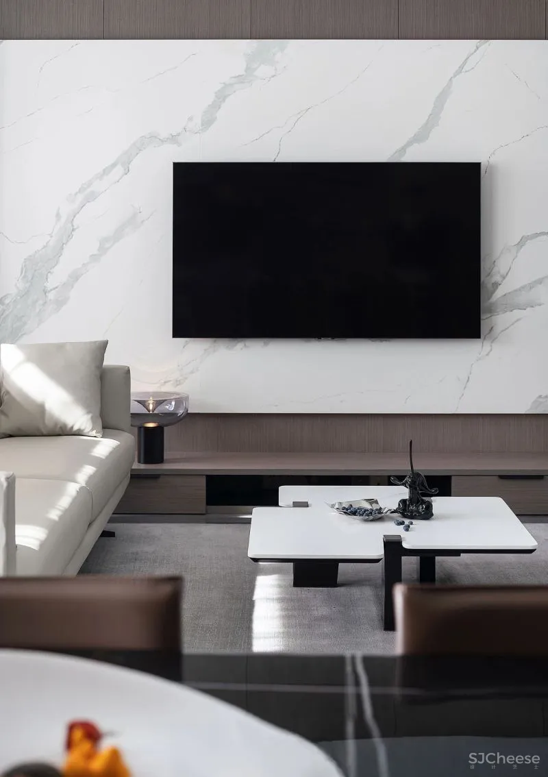 260㎡顶层复式,越简约的才越有格调!