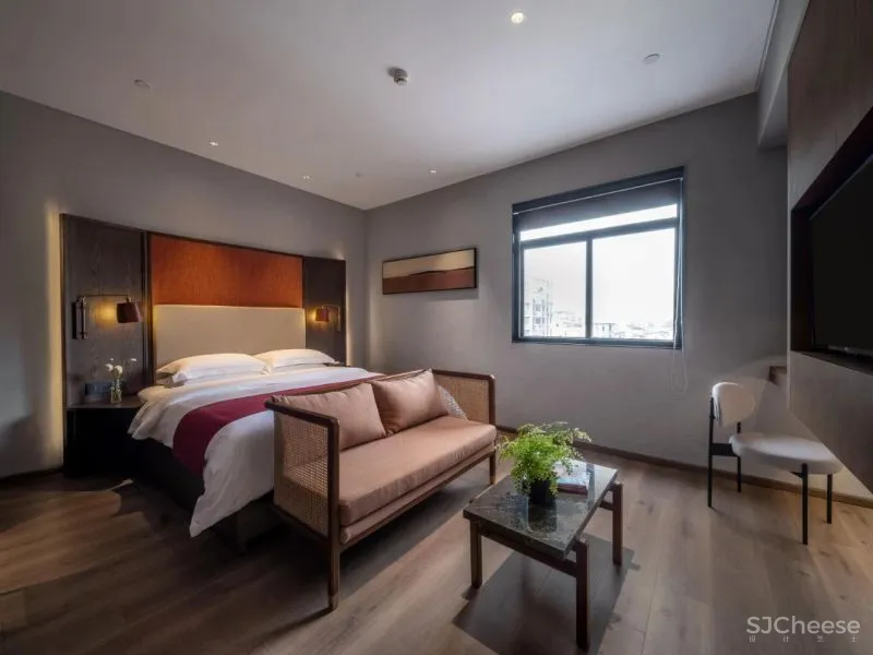 辛视新作|广州老街的小酒店