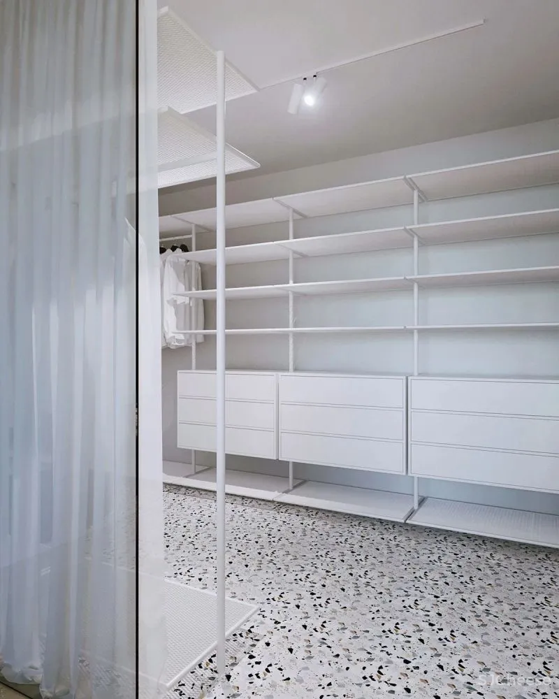 140㎡现代极简,大胆撞色设计,简约清新布置,年轻人的高级感