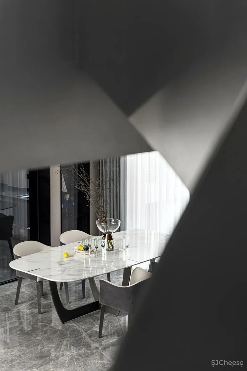 苏州 450㎡ 至简大宅设计,90后渴望的自由与个性