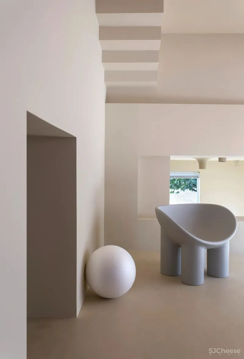 以“纪念碑谷”为灵感,眼见不为实的反转世界丨理居设计