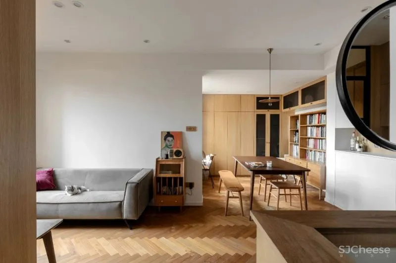 摄影师买下53㎡小公寓,原木、收纳、猫咪别墅...把“日杂风”带回家!