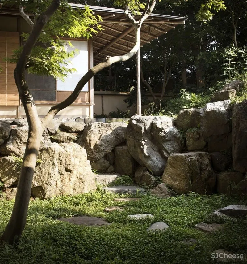 日本大师的简朴房子废弃30年后修缮完成,平静背后的时间感让人心动