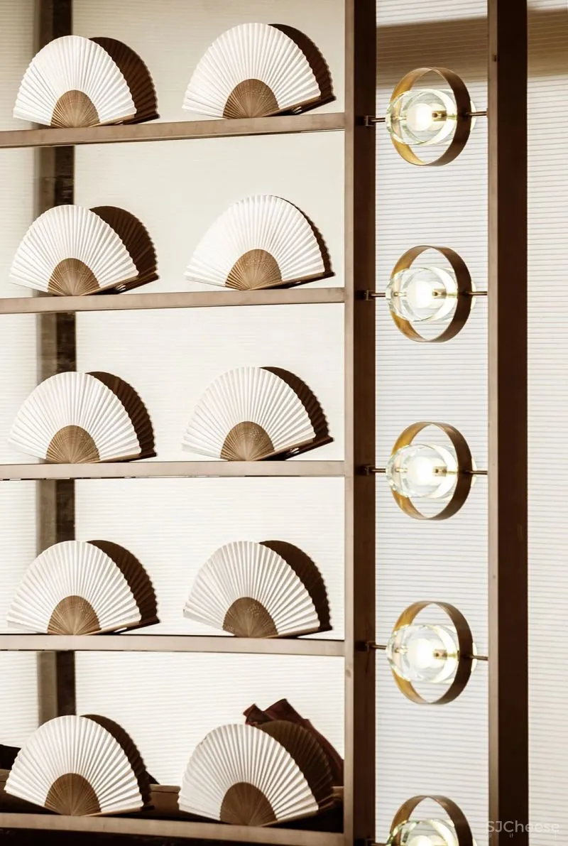 2021年的设计师如果没有点创意,都不好意思设计售楼处了!!!