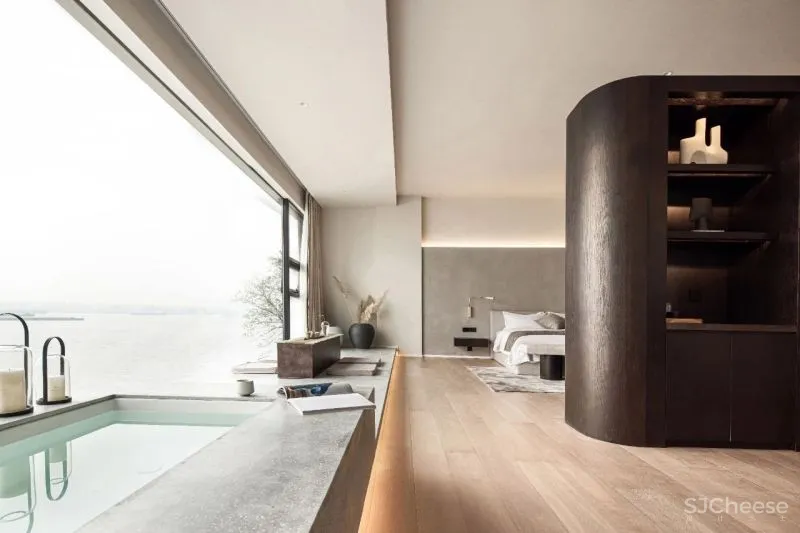 长江边上的艺术酒店 以游轮为主题的乐享空间