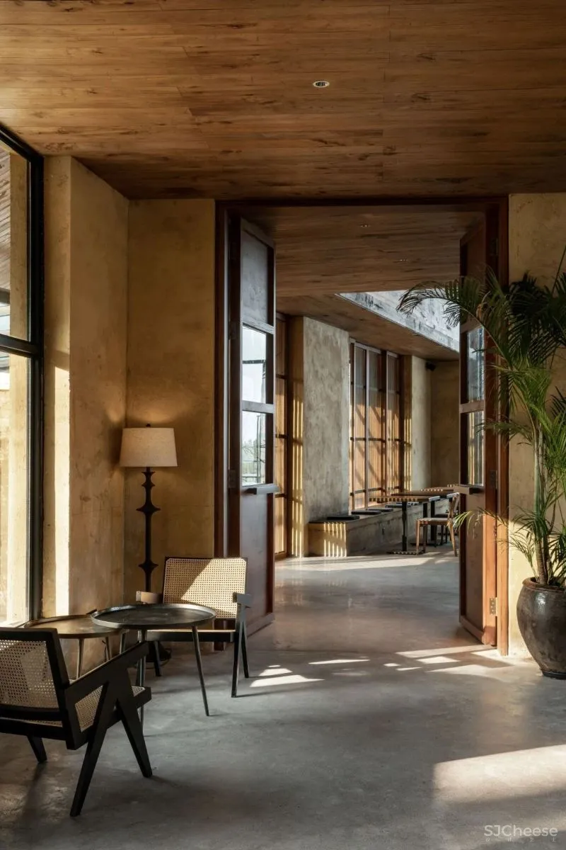 这一年 石朝思 保持自知,保持思想独立