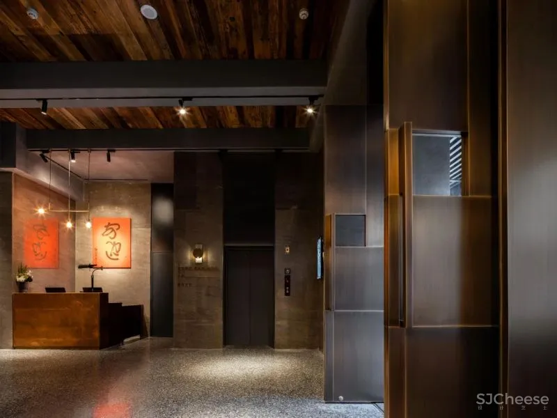 辛视新作|广州老街的小酒店