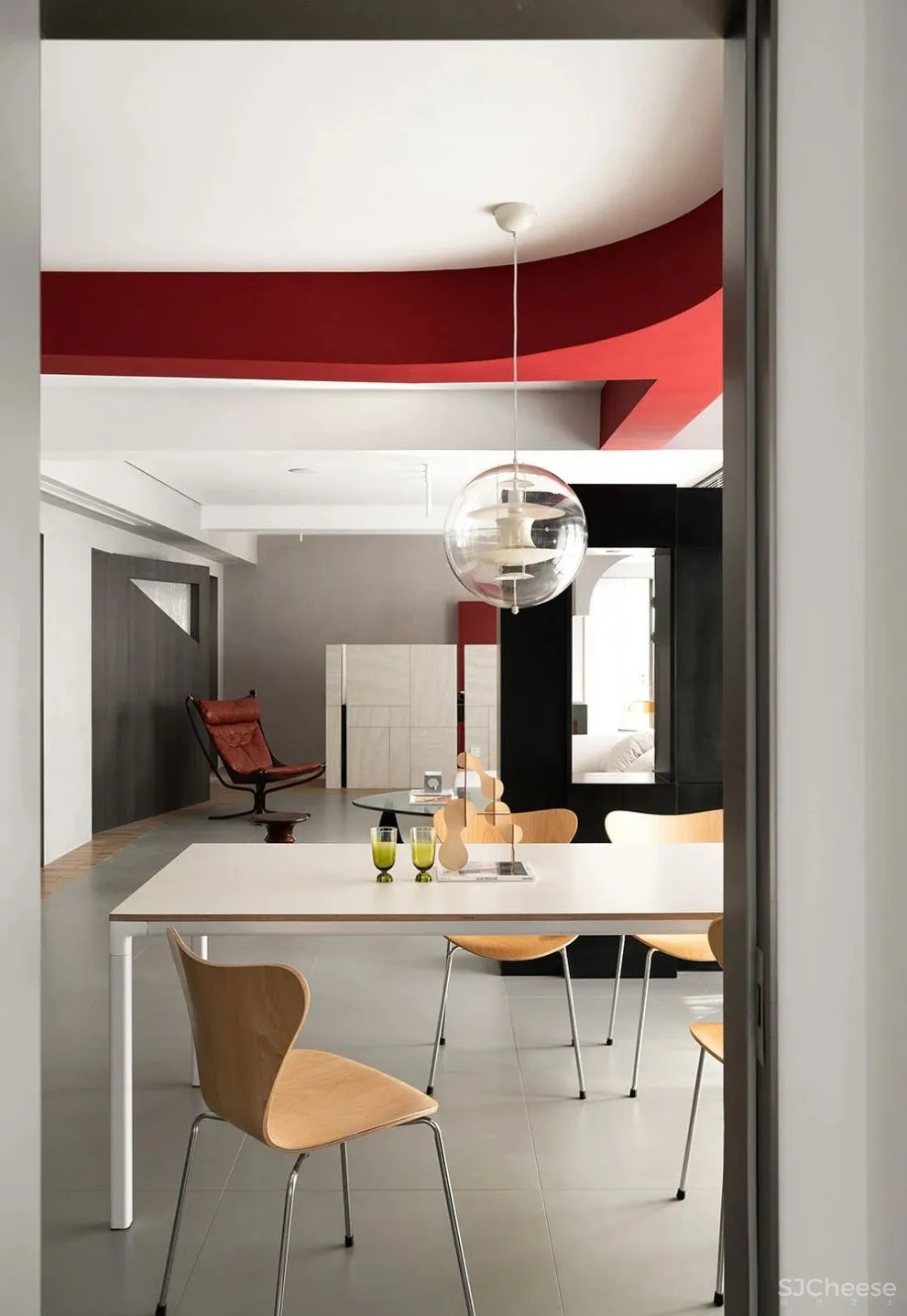 自由平面与流动空间 DNA