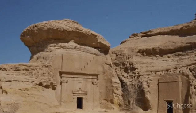 因追求完美，赔偿甲方13.6亿！这位“变态”建筑师，在岩石中凿了个酒店！