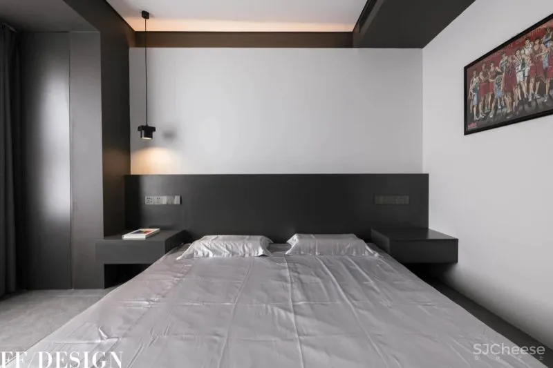 骚动的红 | 明而暖的独居空间