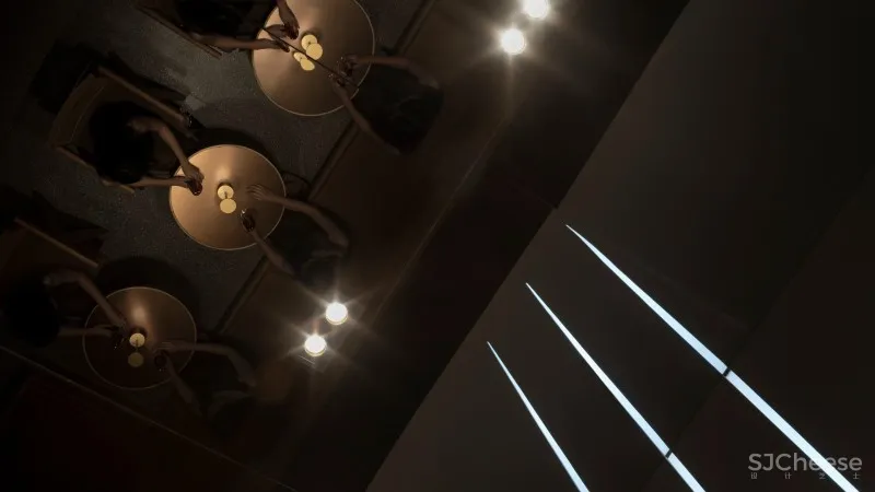 故事空间新作 | 城市狩猎者BLUE WOLF