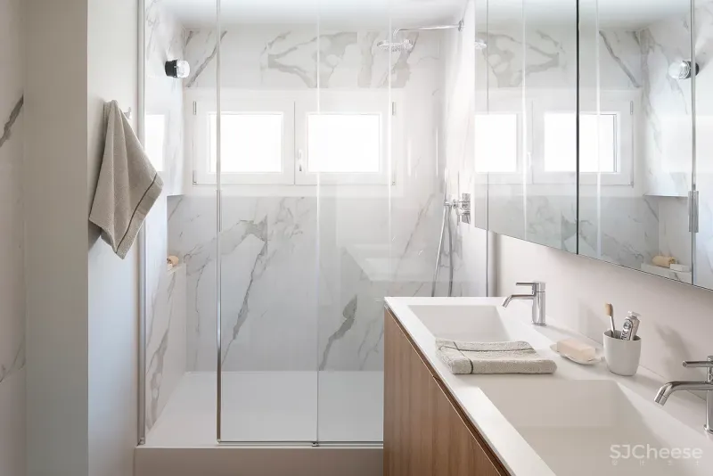 兼具雅致与活力,这座130平米的双层住宅诠释了屋主的生活态度