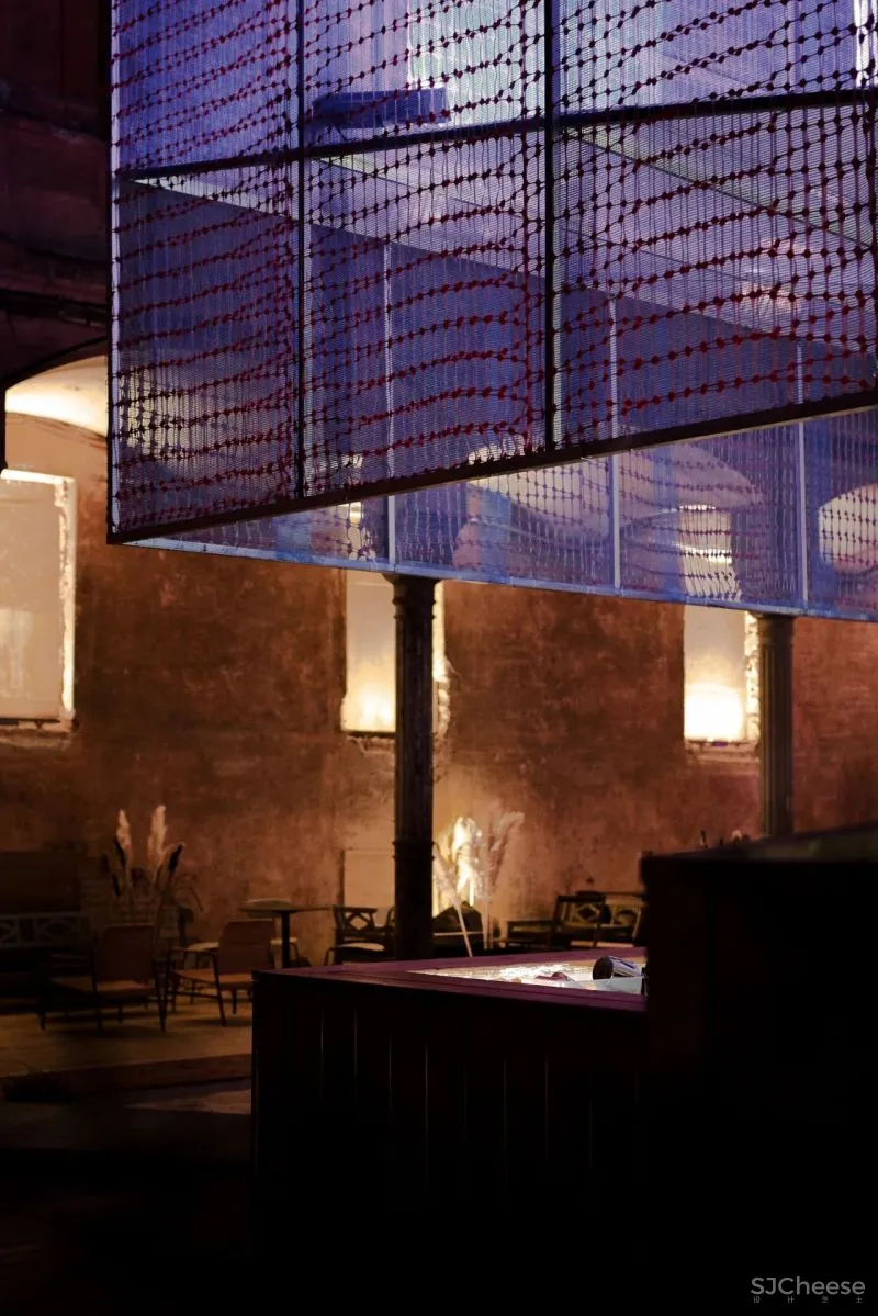 DA bureau丨圣彼得堡从“废墟”中生长出的建筑庭院