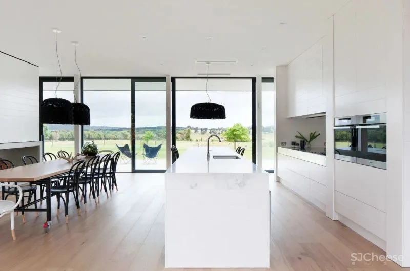 质朴自然的实用主义 Rachcoff Vella新作