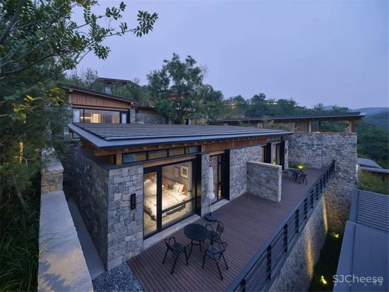 新作 十二个宅基地的新生：泰安东西门村活化更新 孟凡浩 gad · line studio