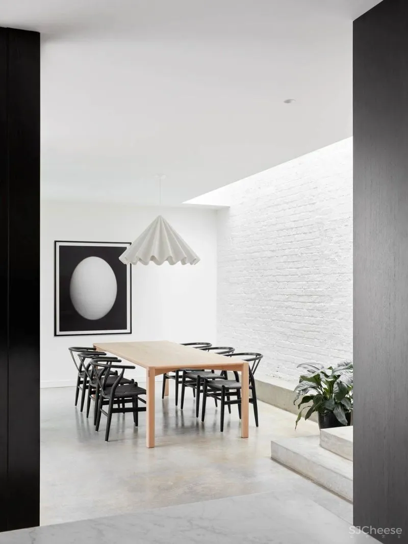 Tom Robertson 非凡的质感