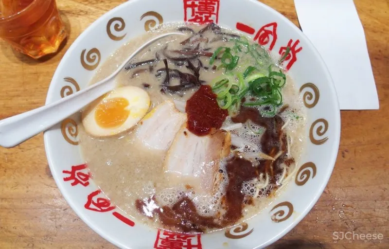 拉面界最会玩的一风堂！设计出彩，又爱开脑洞！网友：年纪不大，搞好多花样！