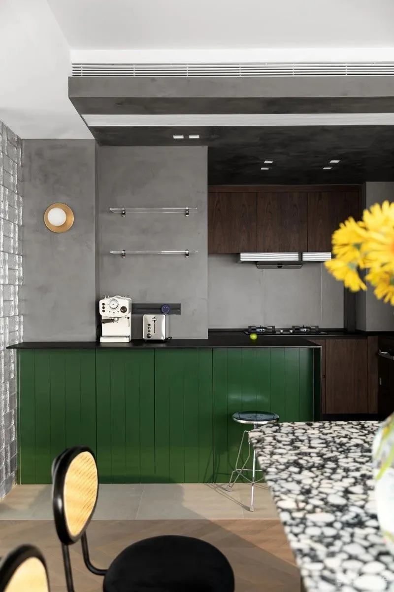 现代公寓:两人两犬,生活不限定 菲拉设计