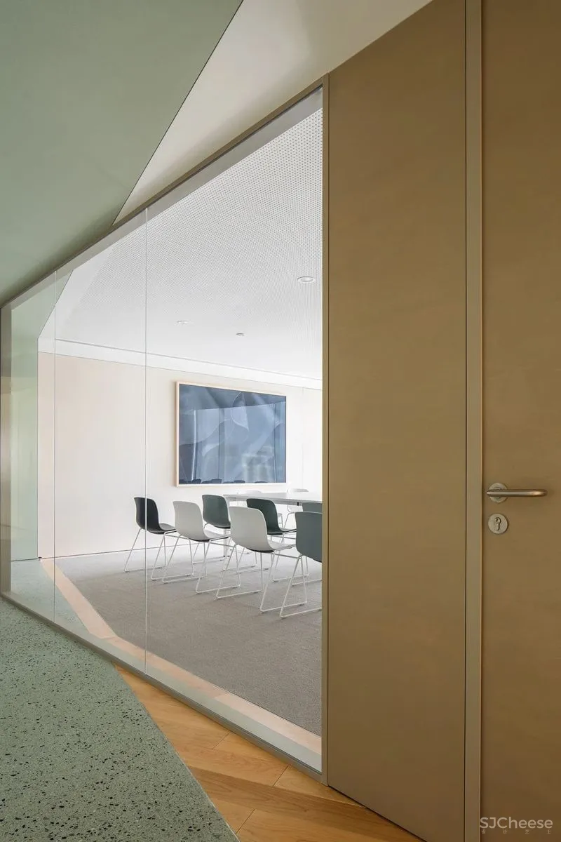 红山设计 自然延展的纯粹空间,气质十足的ECCO总部办公