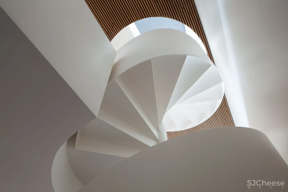 外墙个性内装简单的精装公寓，简约自然才是未来趋势